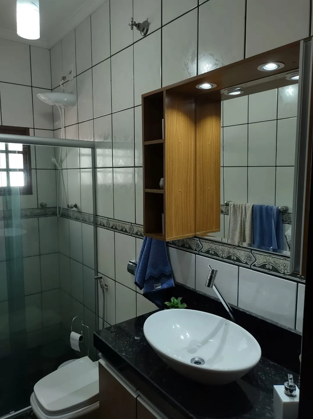 Imagem Casa à venda 2 Quartos, 2 Vagas, 210M², Cidade Industrial, Lorena - SP