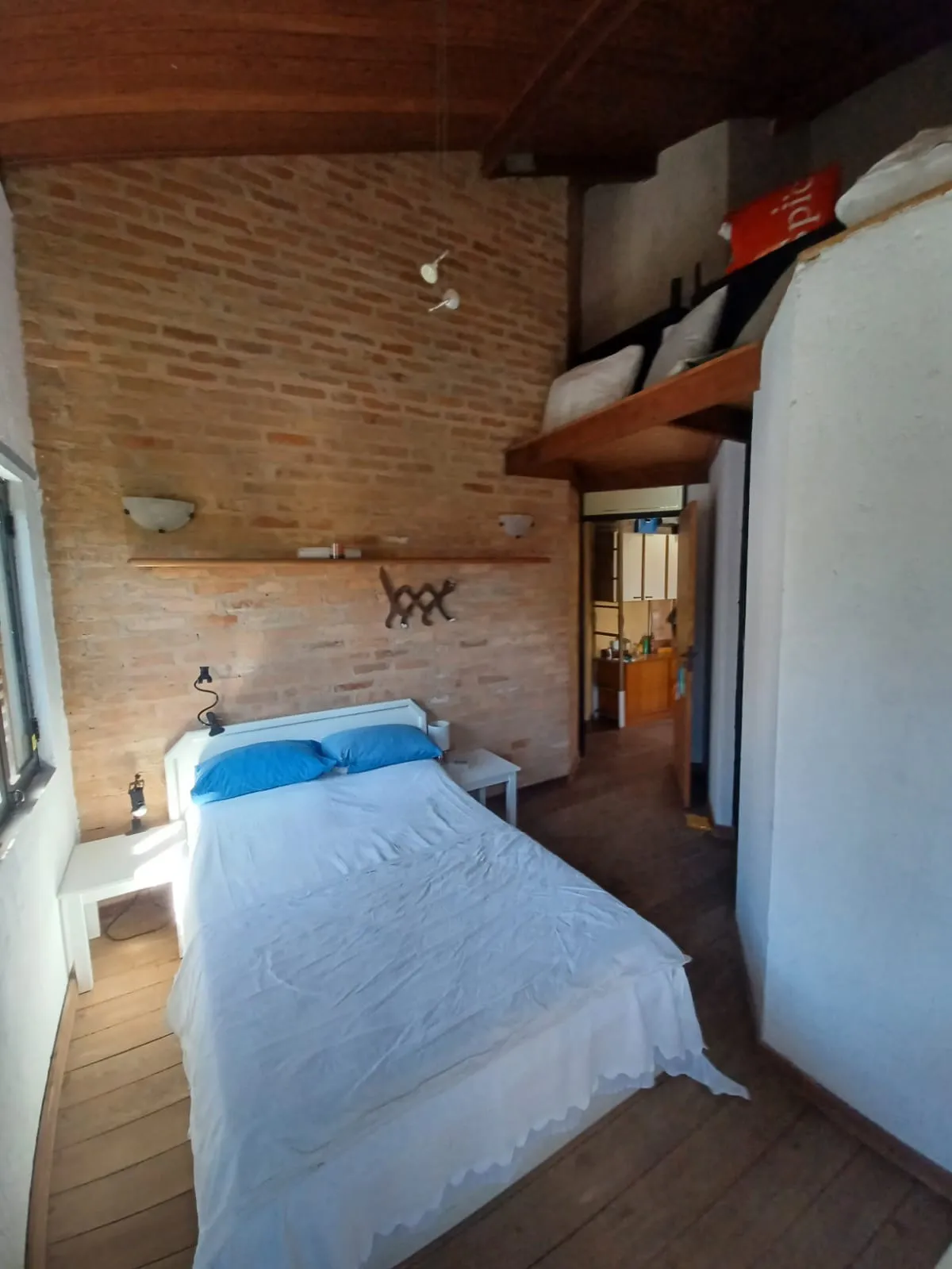 Imagem Belíssima casa 3 Dormitórios no Condomínio Vivendas do Lago!