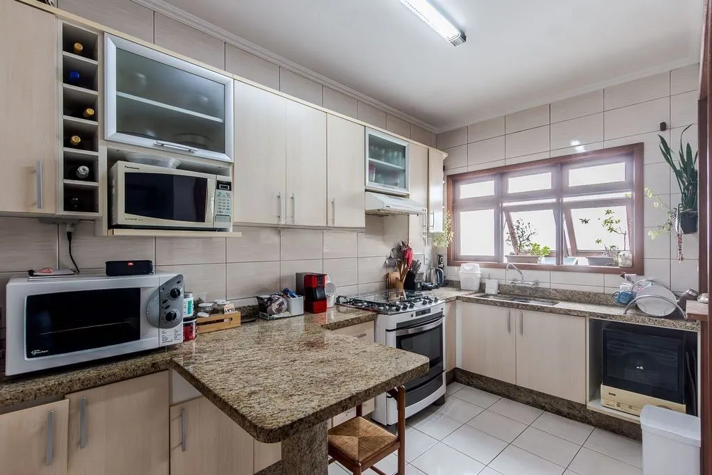 Imagem Apartamento 3 Dorms com Suíte e 2 Vagas no Jardim Planalto - Porto Alegre