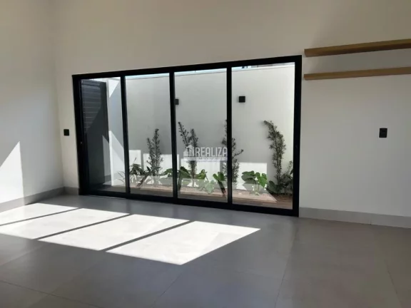 Imagem Casa com piscina aquecida no Condomínio Damha III, no bairro Recreio dos Bandeirantes - Uberaba