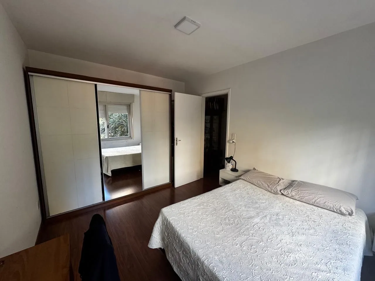 Imagem Apartamento à venda no Centro Histórico de Porto Alegre - 1 quarto, com elevador.