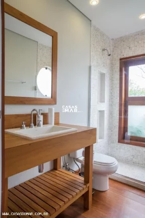 Imagem Casa para Venda em Armação dos Búzios / RJ no bairro Ferradura
