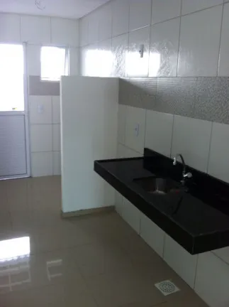 Imagem Casa com 3 Quartos à Venda, 110 m²em Maraponga - Fortaleza