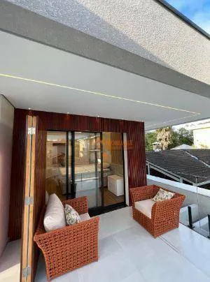 Imagem Sobrado com 3 dormitórios à venda, 330 m² por R$ 4.500.000,00 - Parque Residencial Itapeti - Mogi das Cruzes/SP