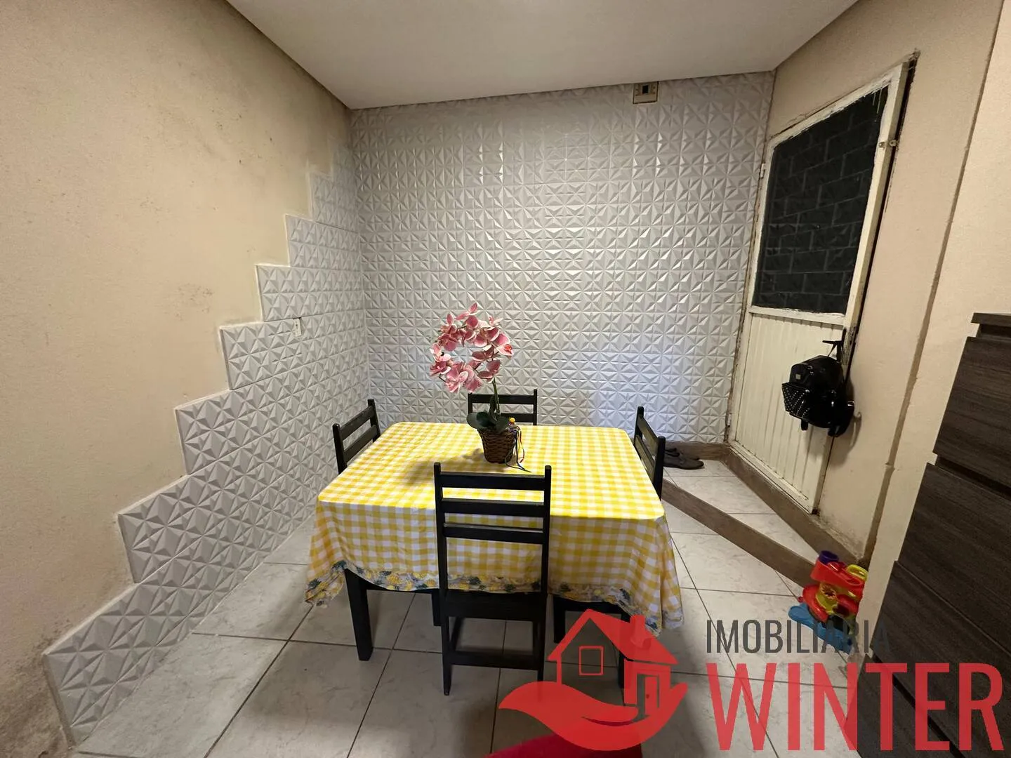 Imagem Prédio comercial e residencial