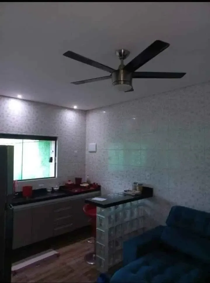 Imagem Casa com 1 Quarto à Venda, 10 m² em  - 