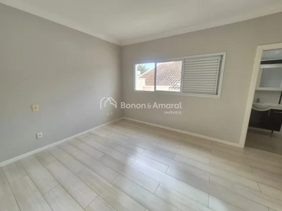 Imagem Sobrado de 202 m² à venda em condomínio exclusivo com apenas 12 casas, localizado no bairro Santa...