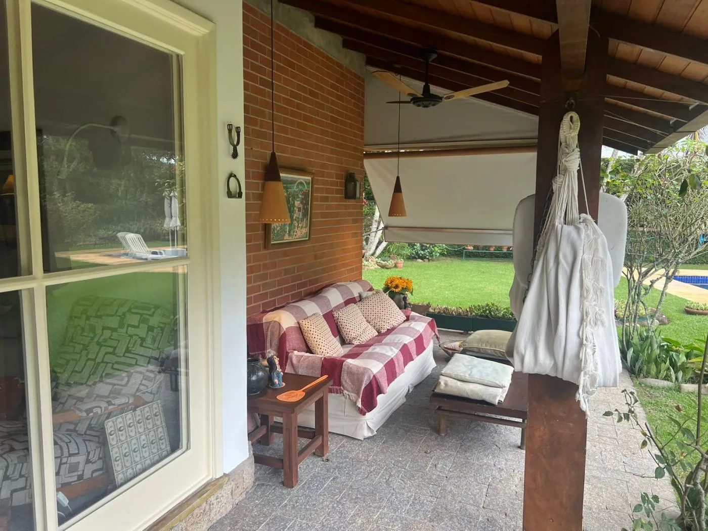 Imagem Casa em Condomínio para Venda em Petrópolis / RJ no bairro Nogueira