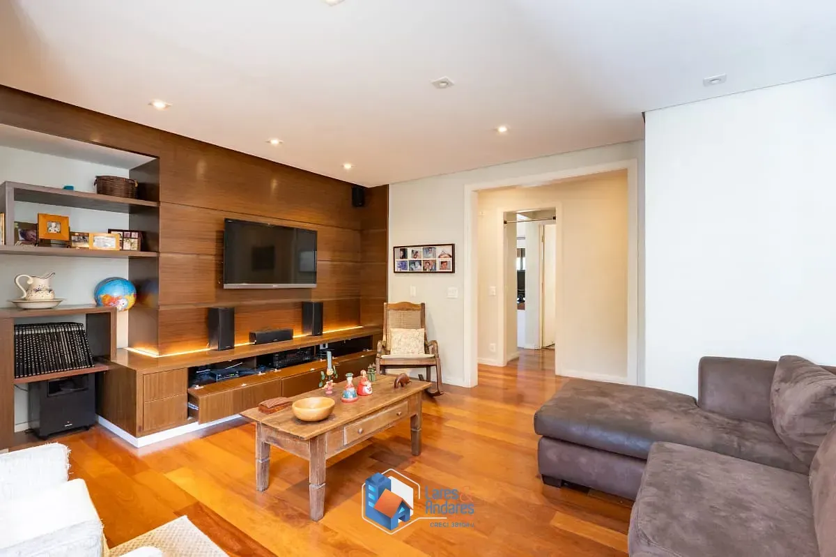Imagem Apartamento para venda em Real Parque com 3 quartos, sendo 3 suítes, 232m²