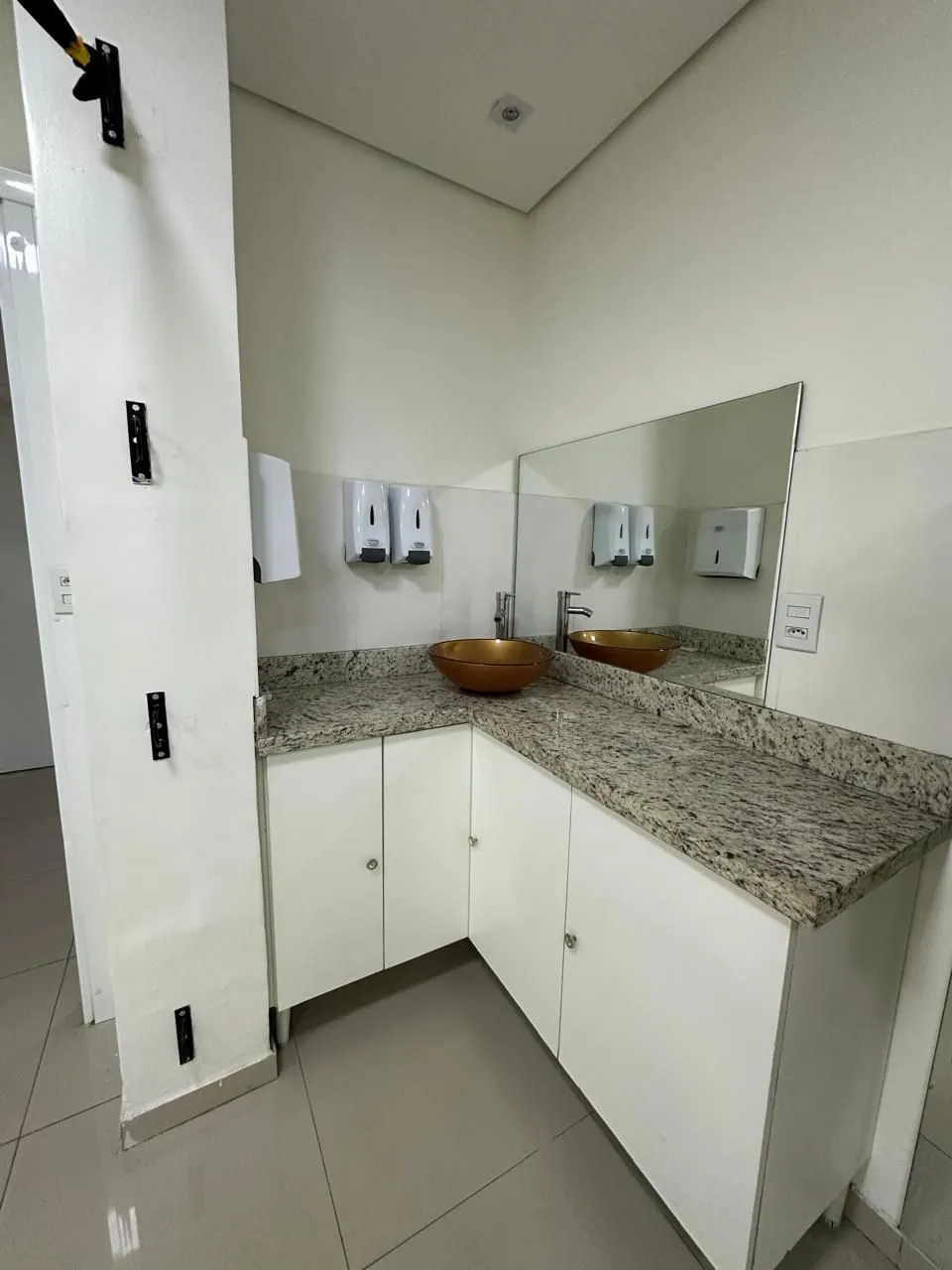 Imagem sala comercial completa
