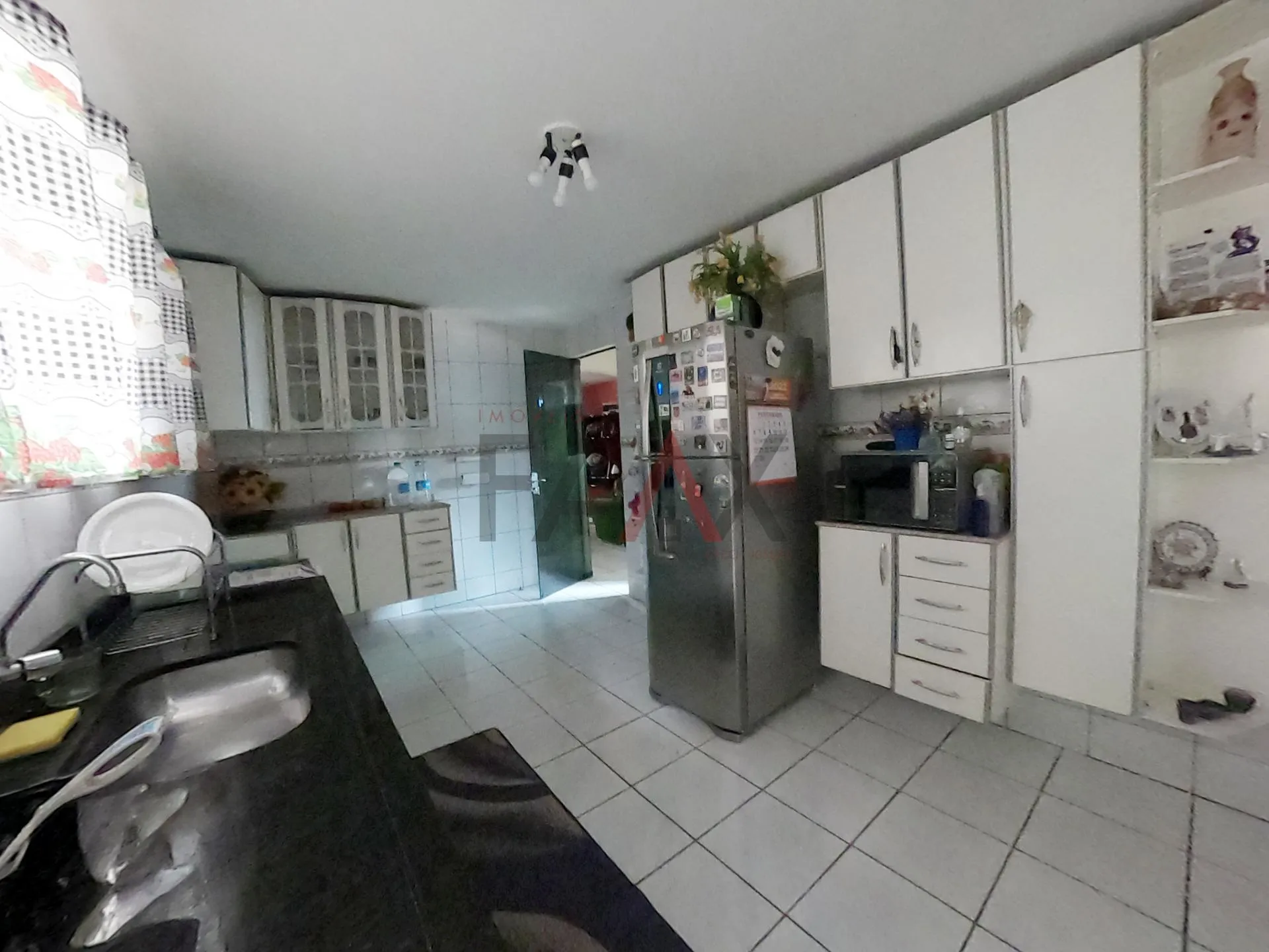 Imagem Casa com 3 dormitórios suíte com terreno enorme no Conradinho, GUARAPUAVA - PR