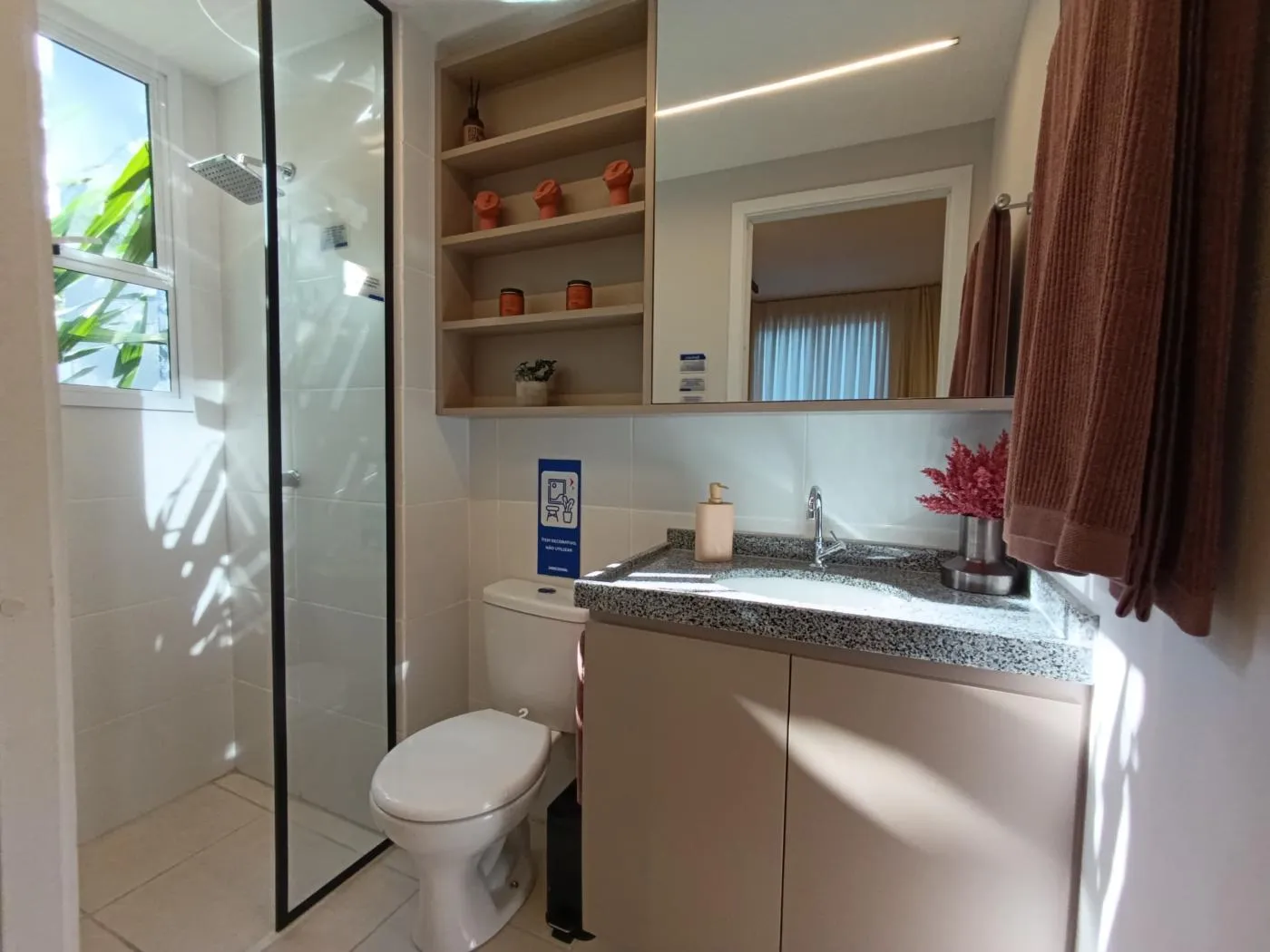 Imagem Apartamento para Venda em Fortaleza, Parreão, 2 dormitórios, 1 suíte, 2 banheiros, 1 vaga