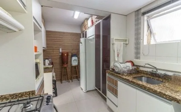 Imagem Apartamento no bairro Petrópolis de 2 dormitórios e vaga