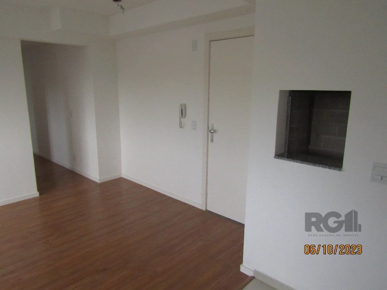 Imagem Apartamento para Venda - 56m², 2 dormitórios, 1 vaga - Azenha