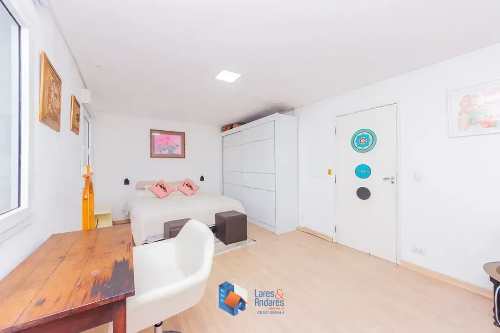 Imagem Casa à venda 4 Quartos 2 Suites 4 Vagas 280M² Interlagos São Paulo - SP