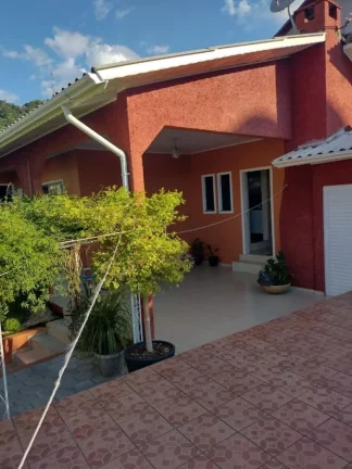 Imagem Casa para Venda em Concórdia, Liberdade, 2 dormitórios, 1 suíte, 2 banheiros, 2 vagas