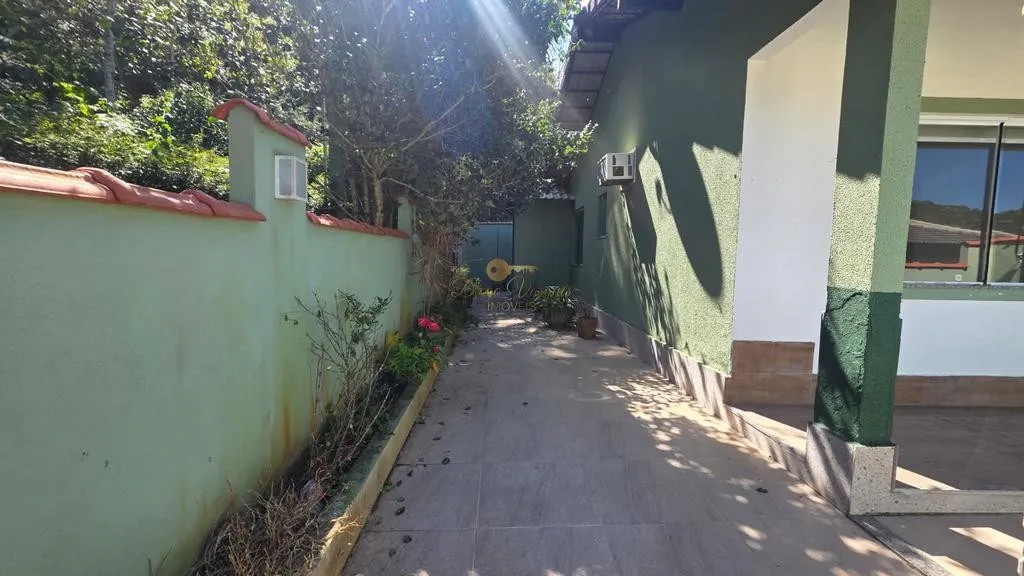 Imagem Casa em Condomínio para Venda em Teresópolis / RJ no bairro Vargem Grande