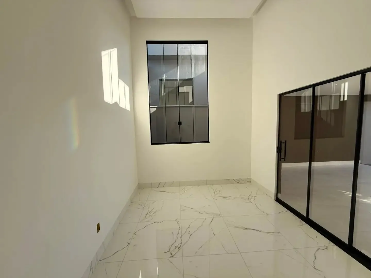 Imagem Casa 3/4 Sendo 1 Suite No Setor Tocantins
