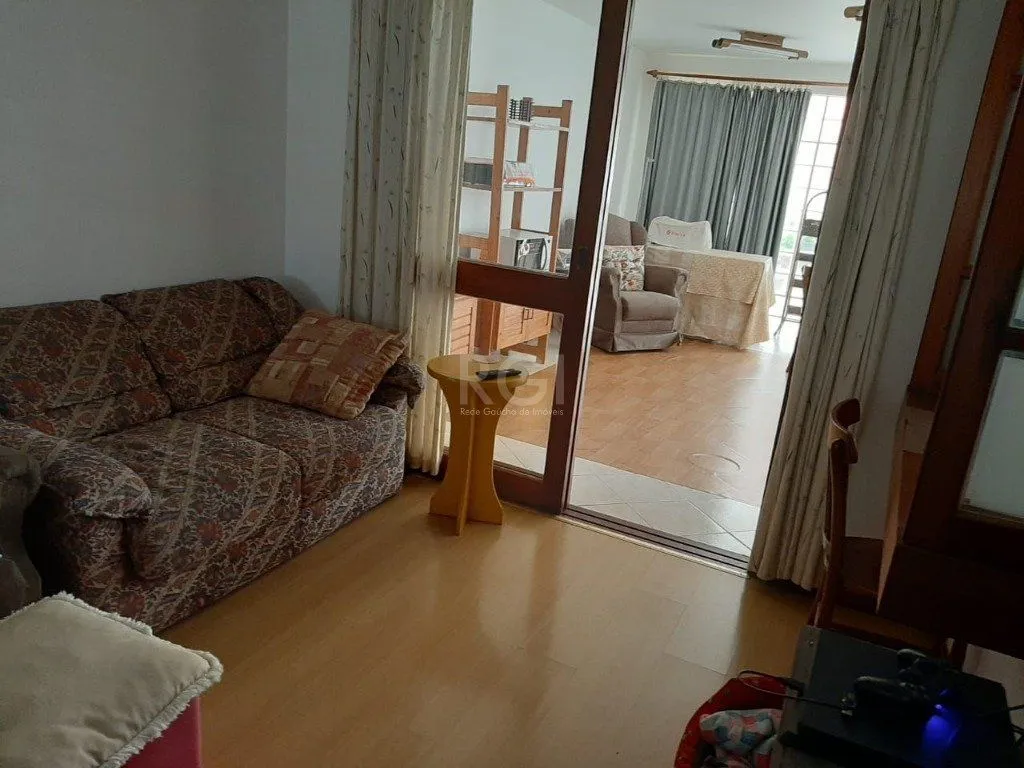 Imagem Casa Condominio para Venda - 129.58m², 3 dormitórios, sendo 1 suites, 4 vagas - Cavalhada