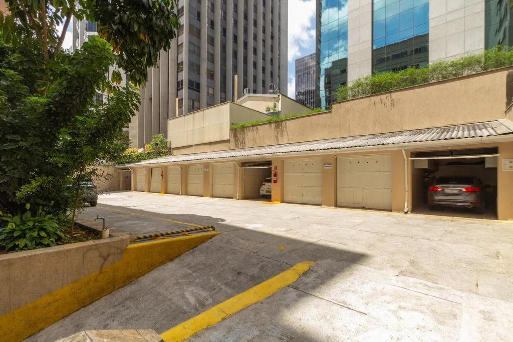Imagem Apartamento à venda em São Paulo, Água Branca, com 3 quartos, 169m2
