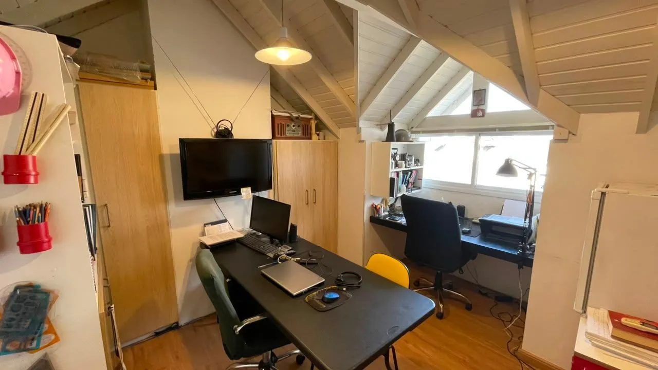 Imagem Casa 4 dorms com energia solar em condomínio