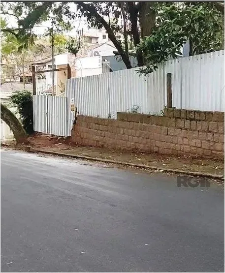 Imagem Terreno em Tristeza