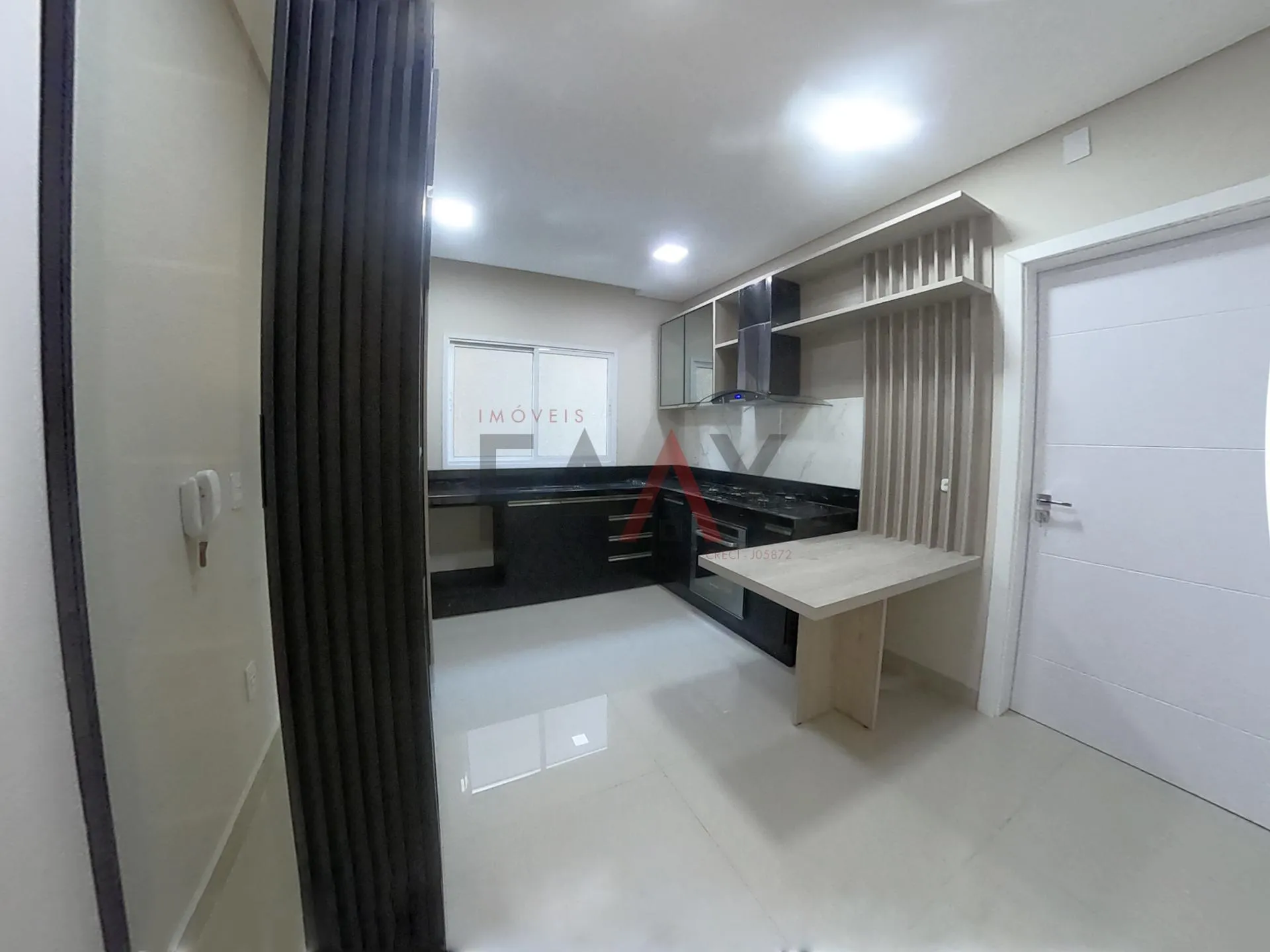Imagem Sobrado com 3 dormitórios à venda,183.44m², GUARAPUAVA - PR