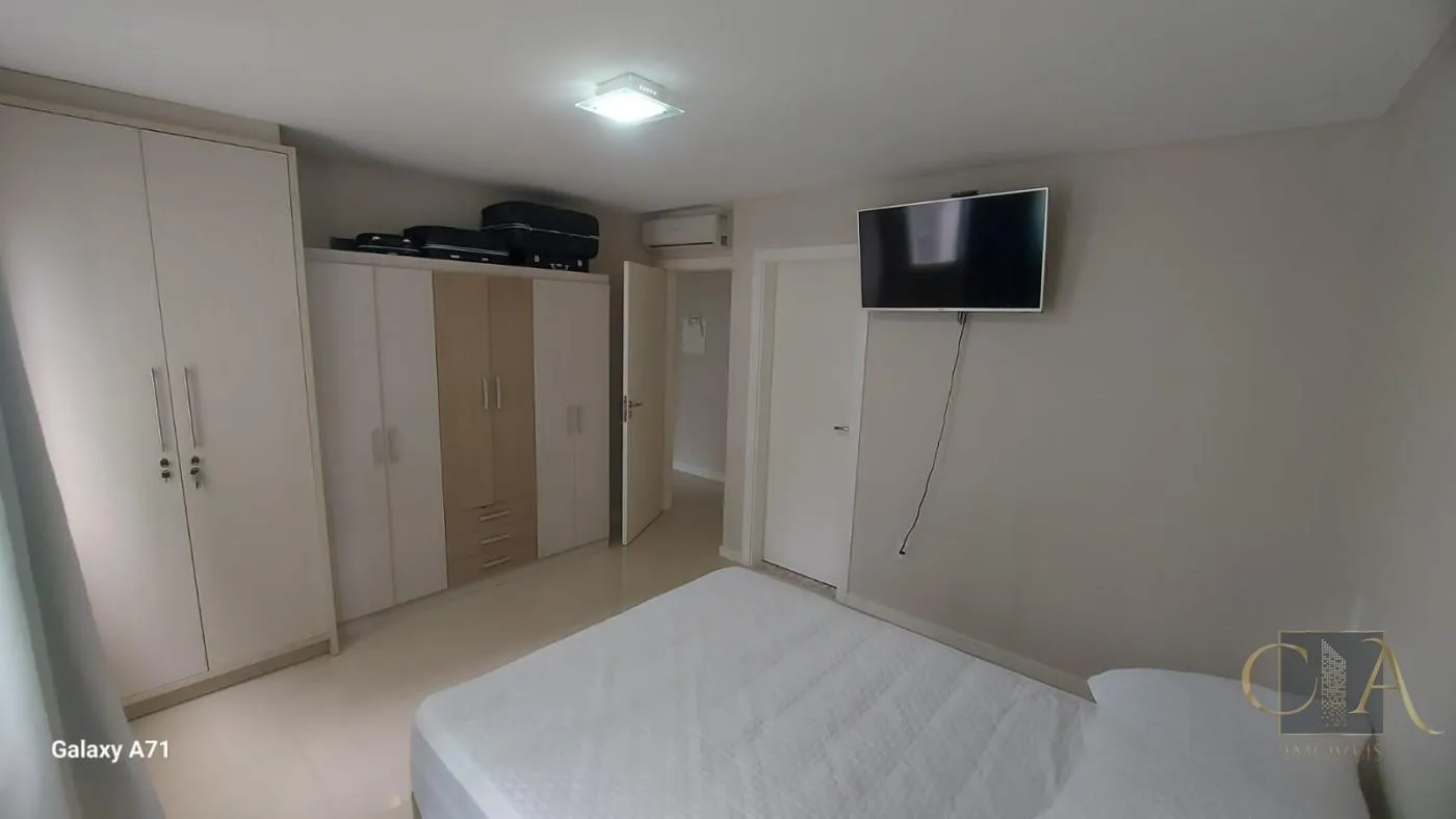 Imagem Apartamento para Venda em Itapema, Meia Praia, 3 dormitórios, 3 suítes, 4 banheiros, 4 vagas