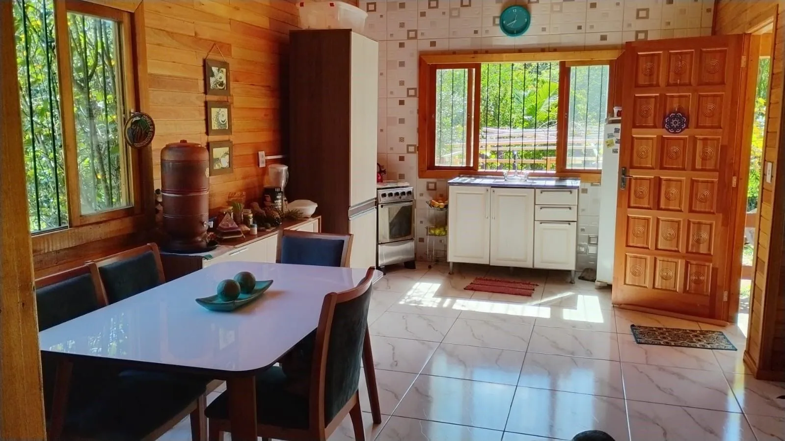 Imagem Casa em Belém Novo