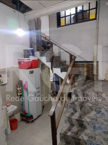 Imagem Casa à venda com 3 quartos e garagem 2 carros!