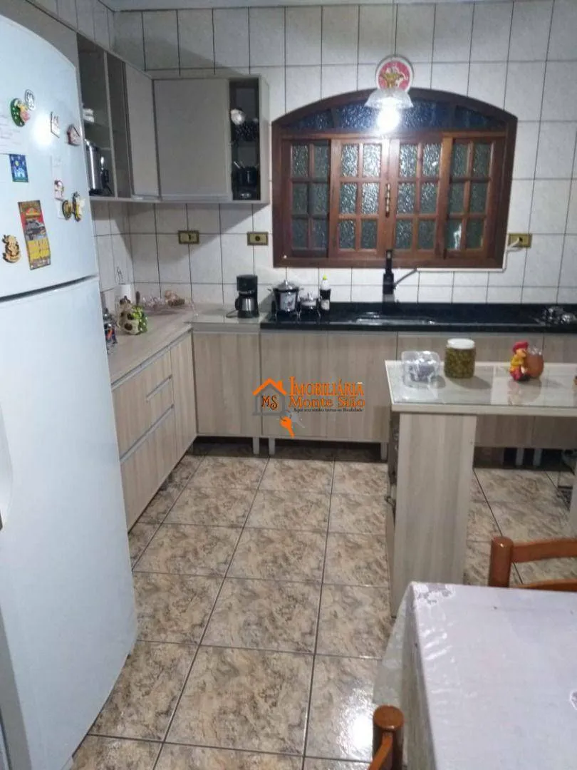 Imagem Sobrado com 3 dormitórios à venda, 100 m² por R$ 640.000,00 - Parque Piratininga - Itaquaquecetuba/SP