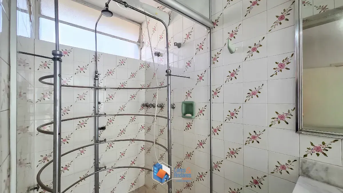 Imagem Casa para venda em Bela Aliança com 6 quartos, sendo 2 suítes, 395m²