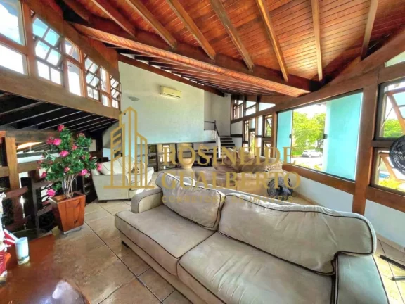 Imagem CASA COM 3 SUÍTES NO CENTRO E CARAGUATATUBA A 100 METROS DA PRAIA