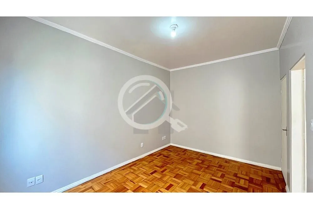 Imagem Excelente apartamento à venda, localizado na Avenida Alberto Bins, junto ao SENAC. Apartamento com ...