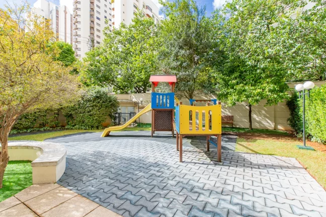 Foto do imóvel Apartamento à venda em São Paulo, Moema, com 3 quartos, 210m2 em Juquis