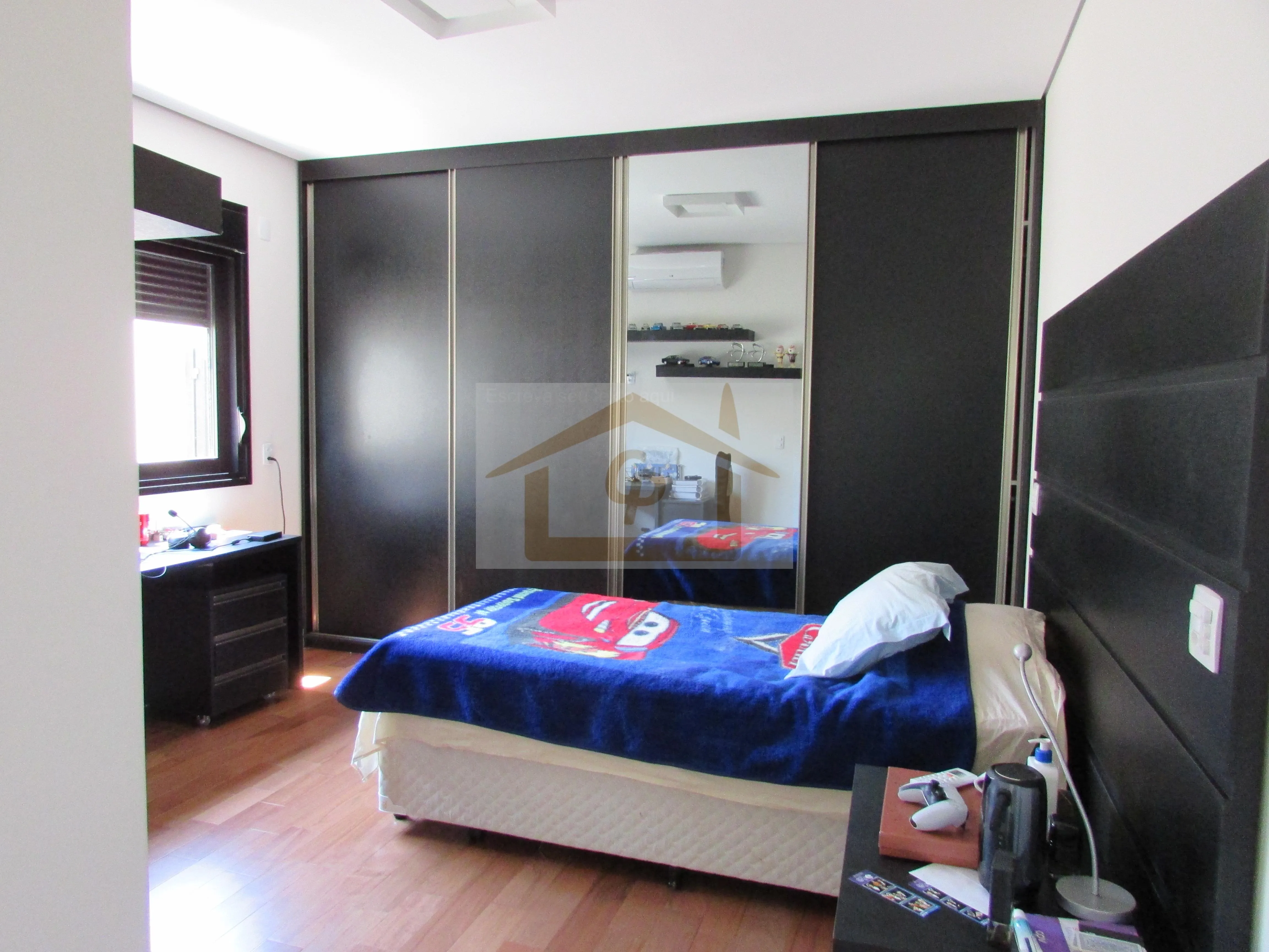Imagem Casa Moderna e Clean - 4 dormitórios, 2 suítes, ampla e arejada * Granja Viana