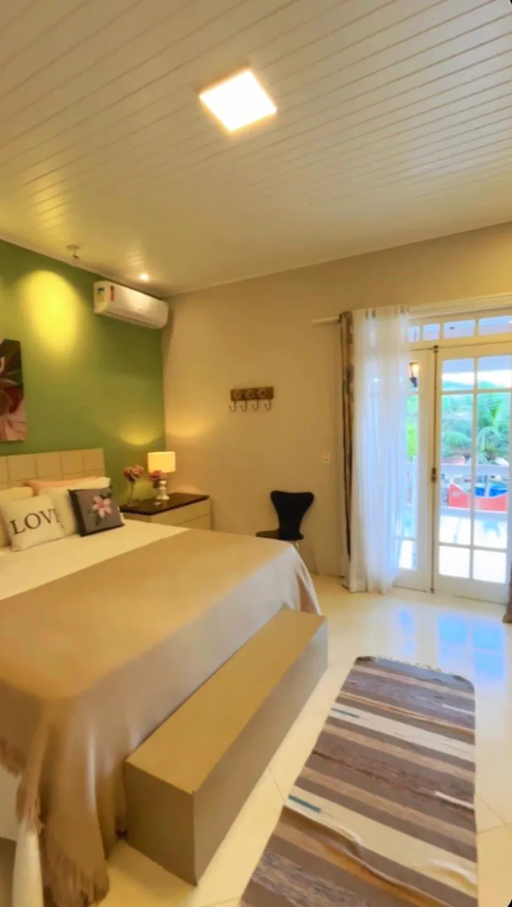 Imagem Casa com 4 Quartos à Venda, 842 metros em Mar Verde - Caraguatatuba
