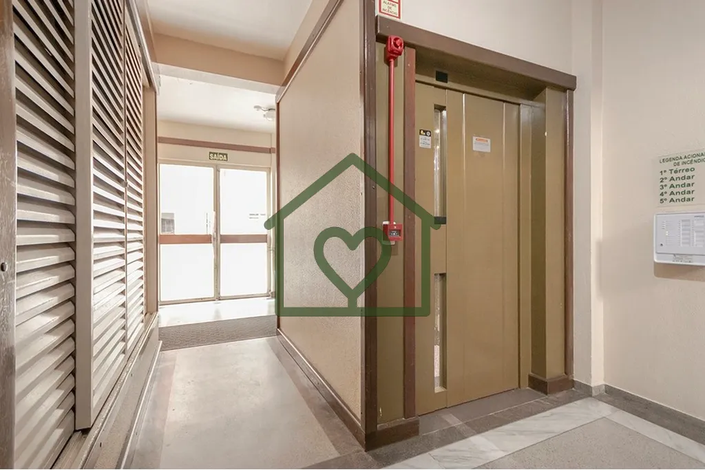 Imagem Apartamento com 2 quartos, à venda bairro Partenon. No bairro Partenon, conhecido por sua atmosfera...