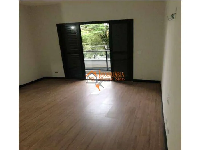 Imagem Sobrado com 3 dormitórios à venda, 170 m² por R$ 1.060.000,00 - Parque Continental II - Guarulhos/SP