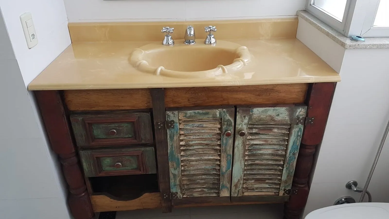 Imagem Apartamento com 4 quartos no centro de Porto Alegre