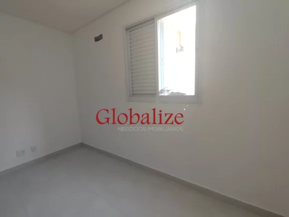 Imagem CASA TÉRREA NOVA DE 03 DORMITÓRIOS SENDO 01 SUÍTE COM QUINTAL E GARAGEM NO BAIRRO DO EMBARÉ EM SANTOS SP R$ 830.000,00