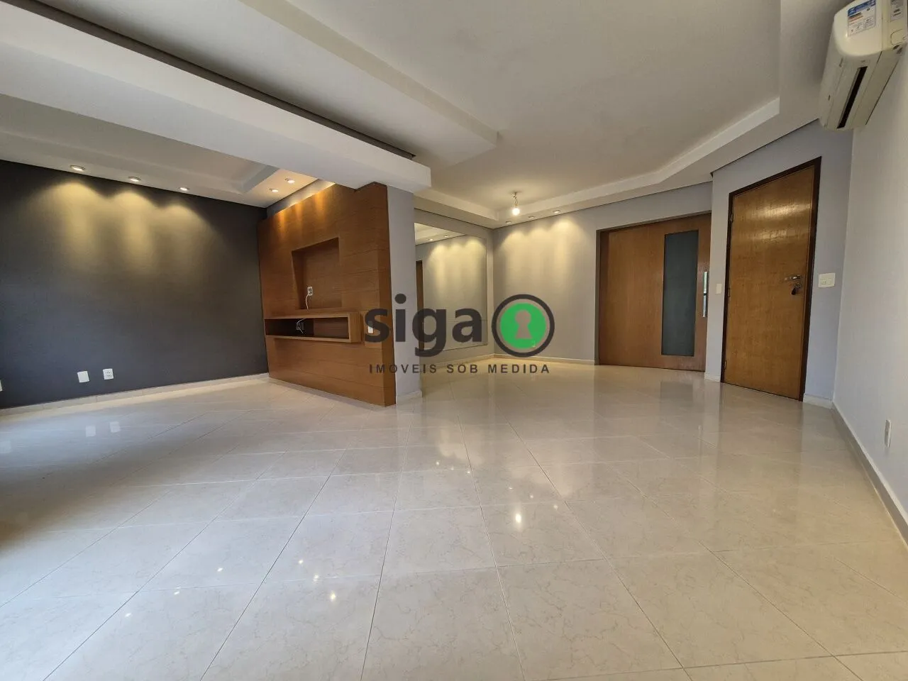 Imagem Apartamento à Venda com 3 Quartos na Chacara Santo Antônio