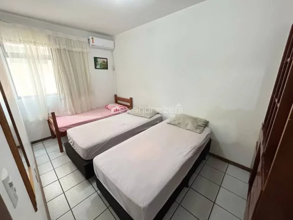 Imagem Apartamento 2 dormitórios próximo a praia