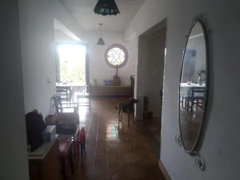 Imagem VENDA DE CHÁCARA NO ITAPETI, EM SANTA ISABEL/SP, 3.000m² com quarto, suíte, hidro, piscina, churrasqueira, forno a lenha, pomar e 8 vagas CONSULTE-NOS