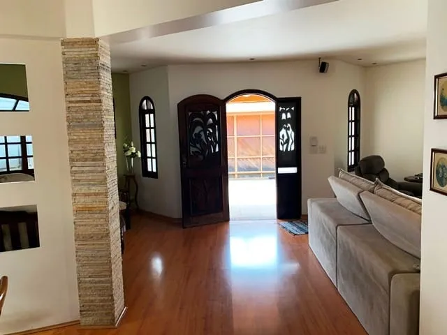 Foto do imóvel Casa à venda 3 Quartos, 2 Suites, 5 Vagas, 720M², Jardim Residencial Doutor Lessa, Pindamonhangaba - SP