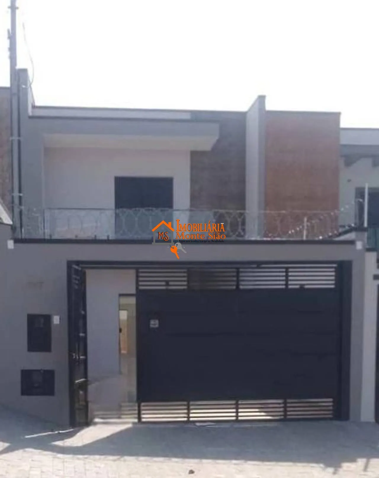 Foto do imóvel Sobrado com 3 dormitórios à venda, 92 m² por R$ 780.000 - Parque Flamengo - Guarulhos/SP