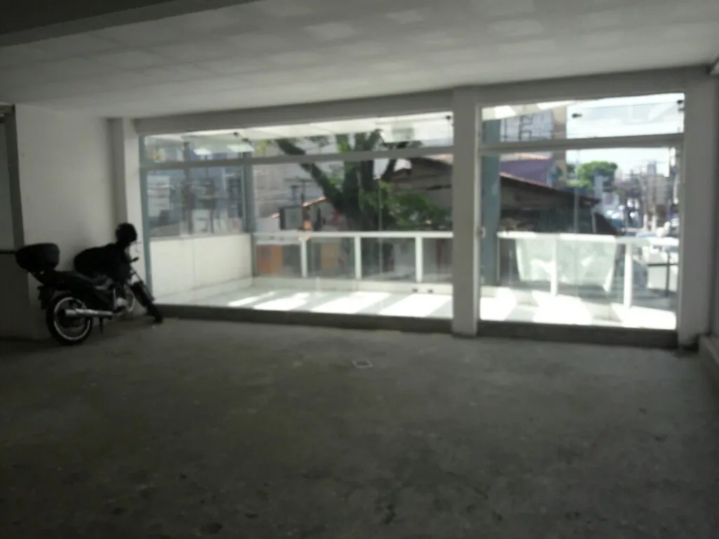 Imagem Prédio Comercial de Alto Padrão no Jardim do Mar - São Bernardo do Campo-SP: 20 Banheiros, 10 Vagas de Garagem, 1.882m² de Área - Venda ou Locação.