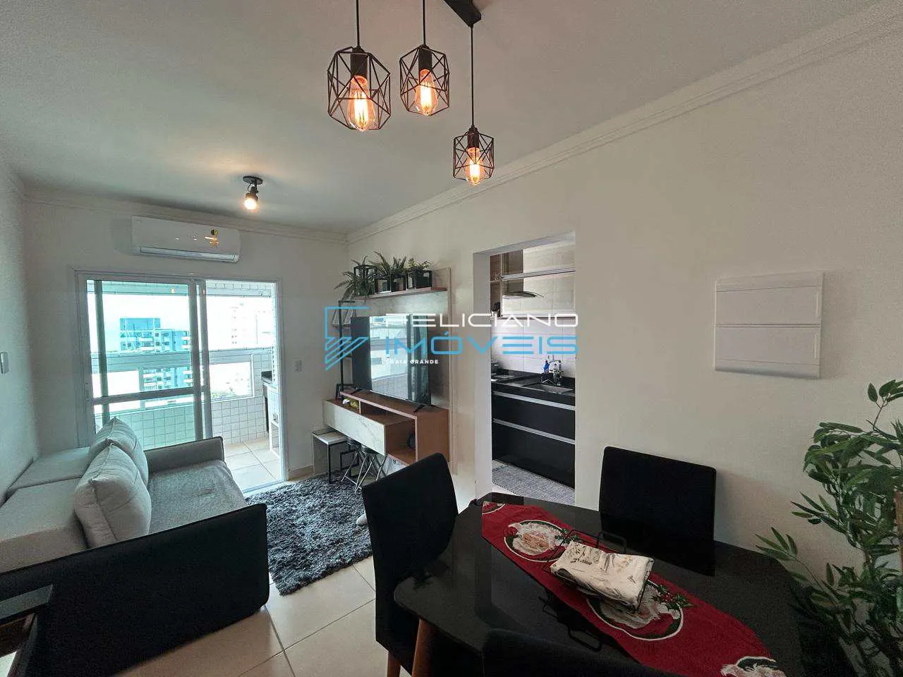 Imagem Apartamento com 2 quartos, Ocian, Praia Grande - R$ 520 mil, Cod: 7473
