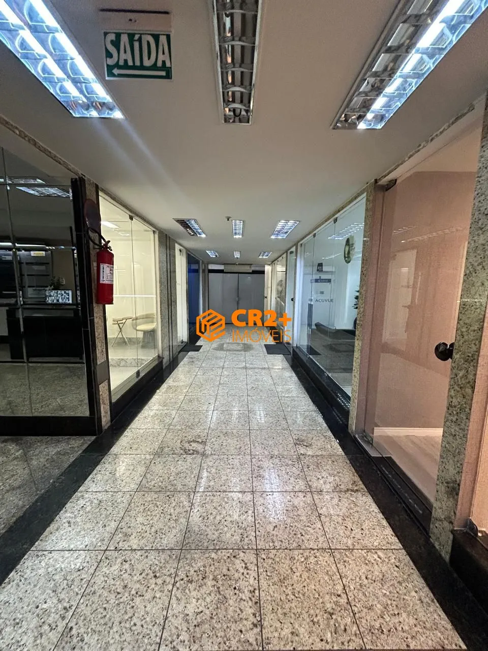 Imagem VENDO SALA COMERCIAL TÉRREA EM BOA VIAGEM, NA AV. DOMINGOS FERREIRA