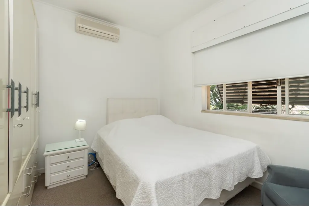 Imagem Casa à venda em São Paulo, Jardim Paulistano, com 4 quartos, 300m2